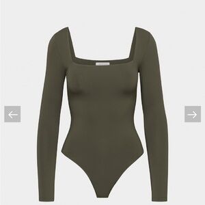 Aritzia Long Sleeve Dark Olive Bodysuit L